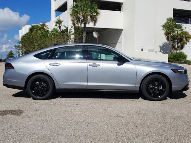 2025 Honda Accord 1.5T SE photo 3