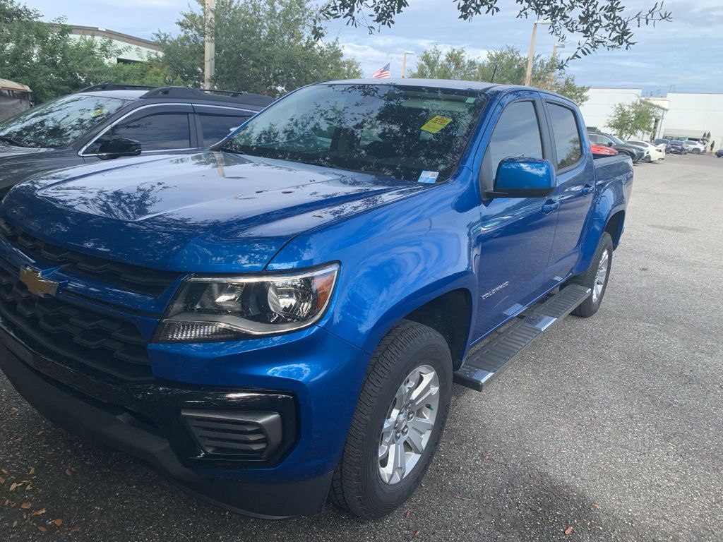 2022 Chevrolet Colorado LT photo 2