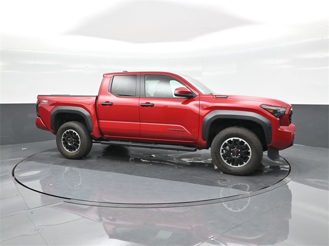 2025 Toyota Tacoma TRD photo 17