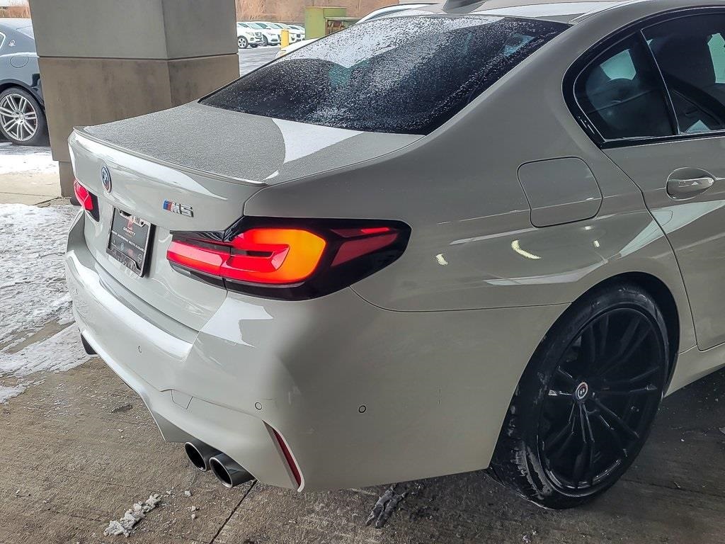 2022 BMW M5 - Image 5