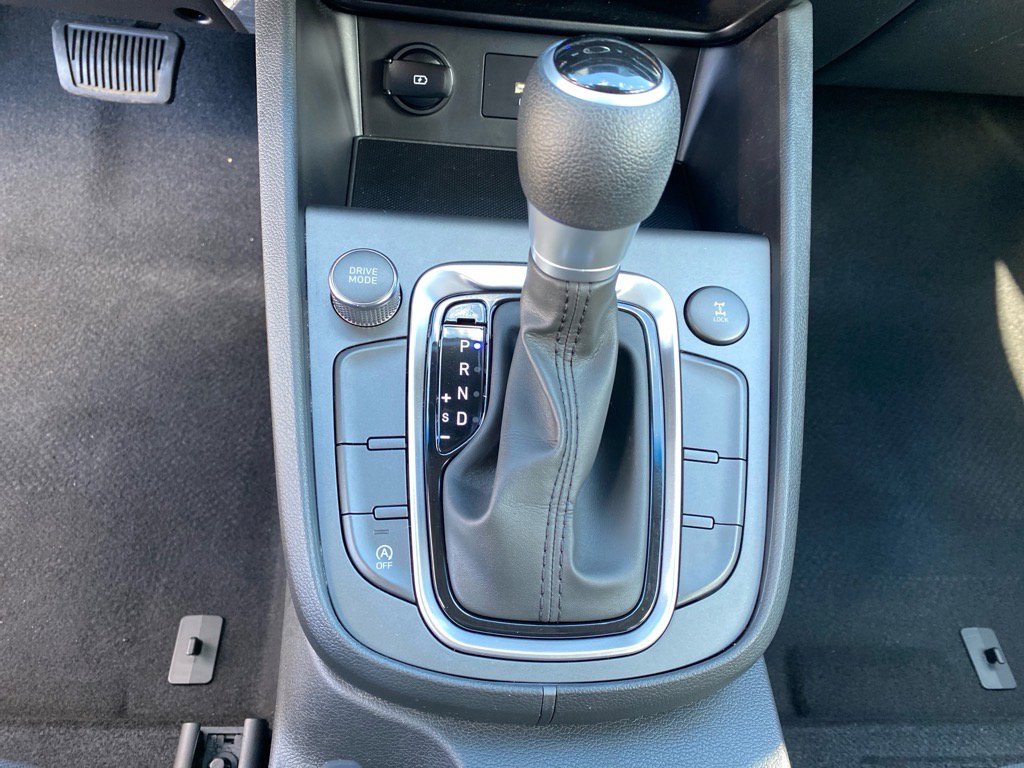 2022 Hyundai Kona SEL photo 12