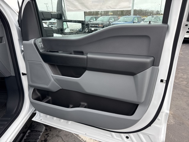 2025 Ford F-550 XL photo 24