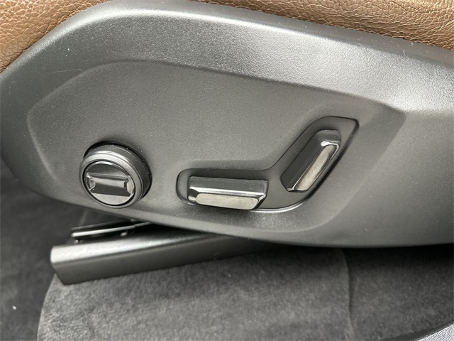 2023 Volvo XC90 AWD Plus photo 4