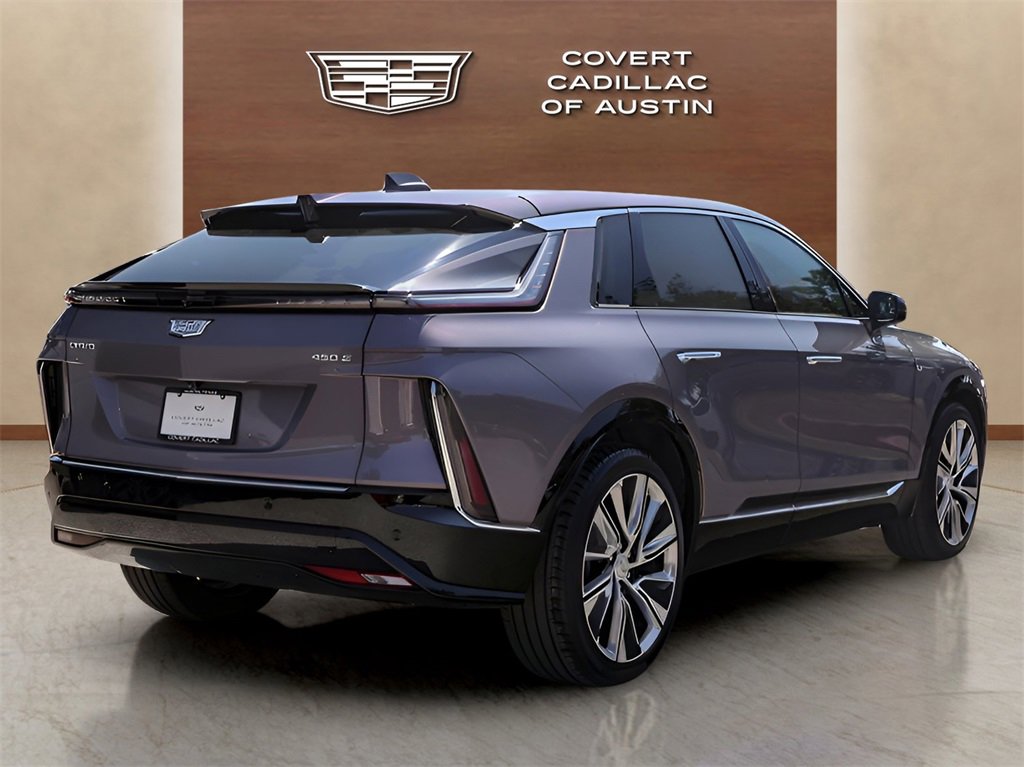 2024 Cadillac Lyriq Luxury photo 4