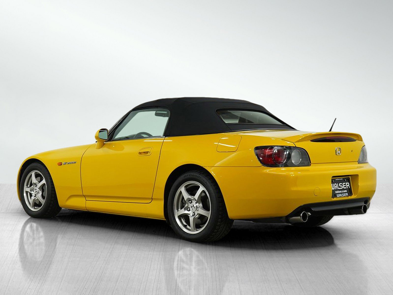 2003 Honda S2000 photo 3