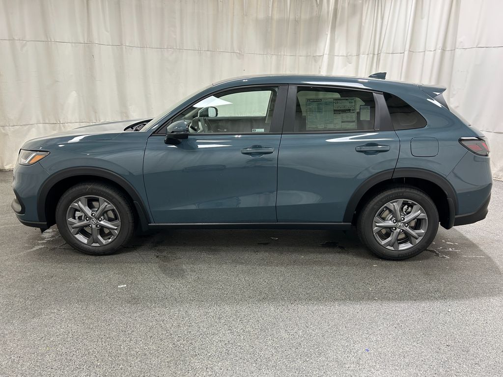 2026 Honda HR-V LX photo 3