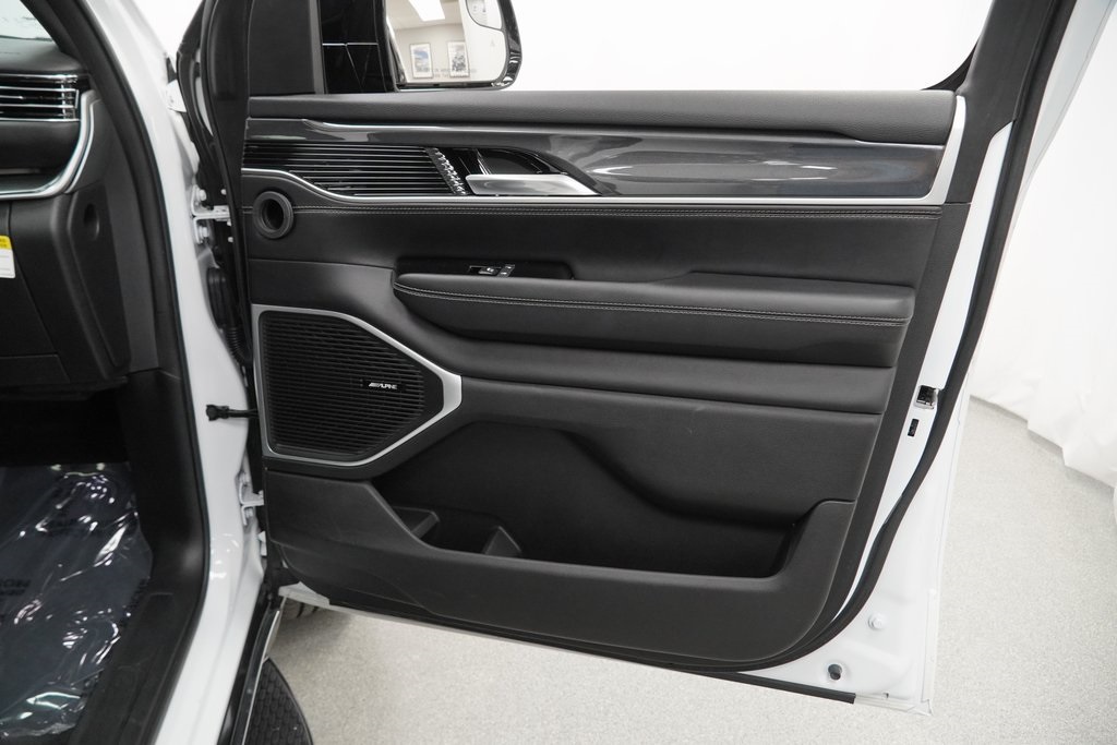 2023 Jeep Wagoneer Base photo 34