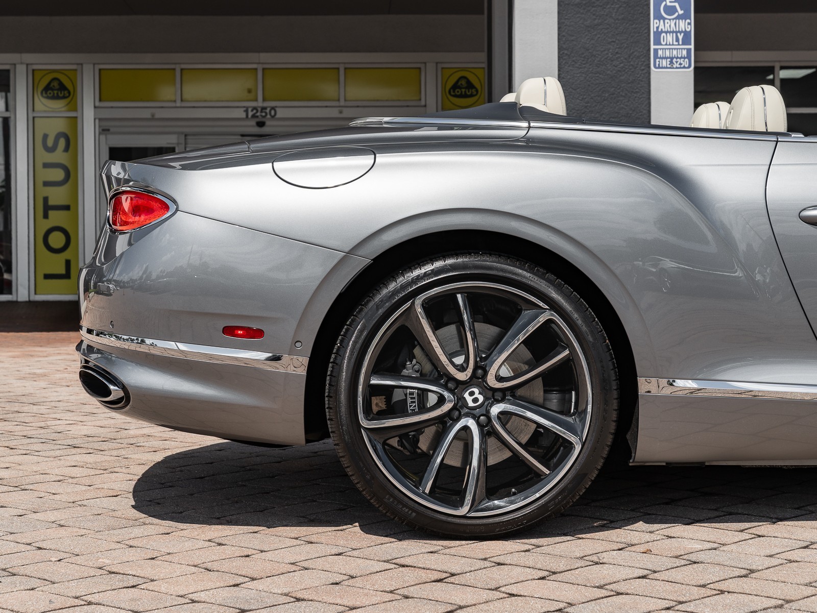 2020 Bentley Continental GTC GT photo 25