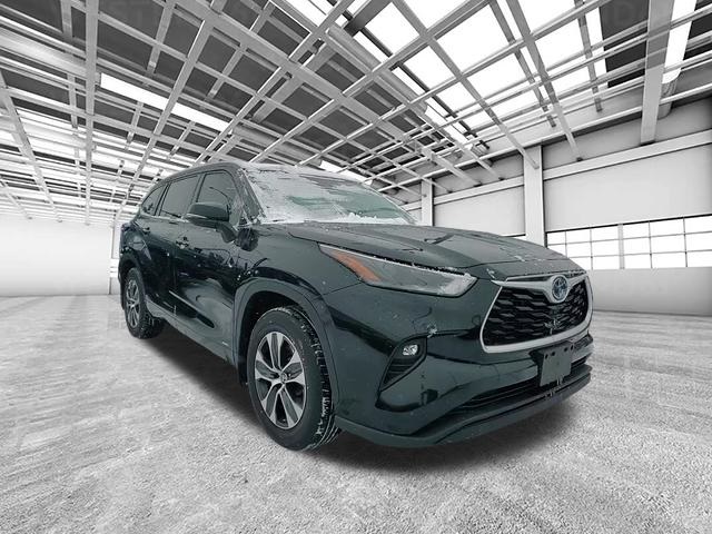 2022 Toyota Highlander XLE's photo