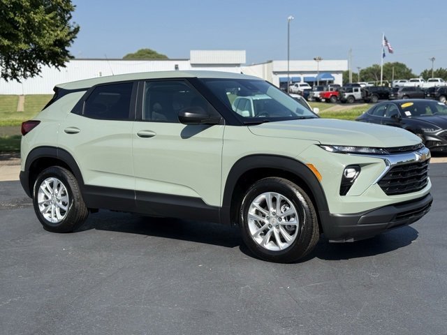 2026 Chevrolet Trailblazer LS's photo