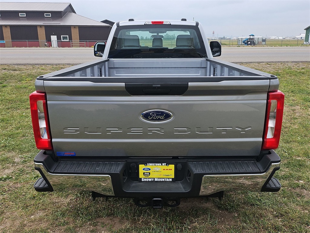 2024 Ford F-350 photo 13
