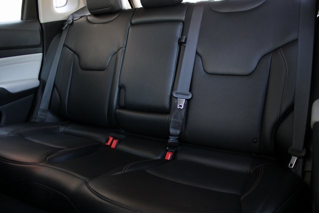 2022 Jeep Compass Limited photo 14