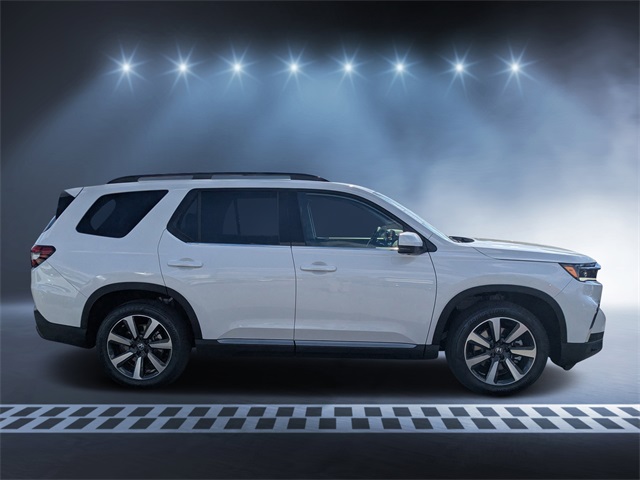 2025 Honda Pilot Elite photo 2