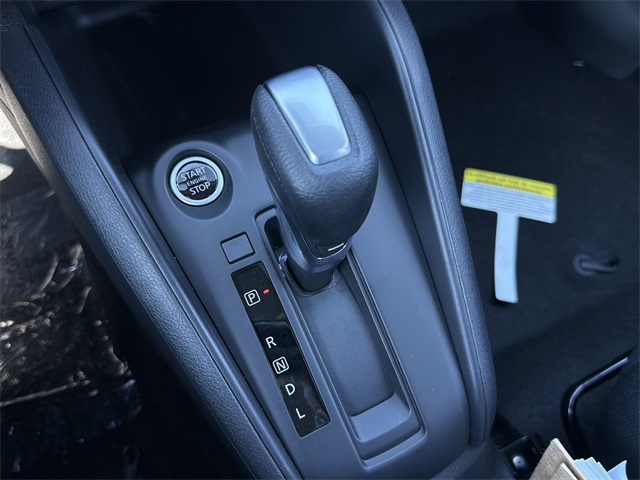 2025 Nissan Kicks Play S photo 12