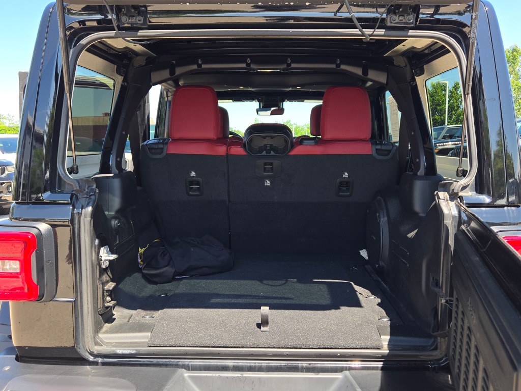 2024 Jeep Wrangler Rubicon 392 photo 19