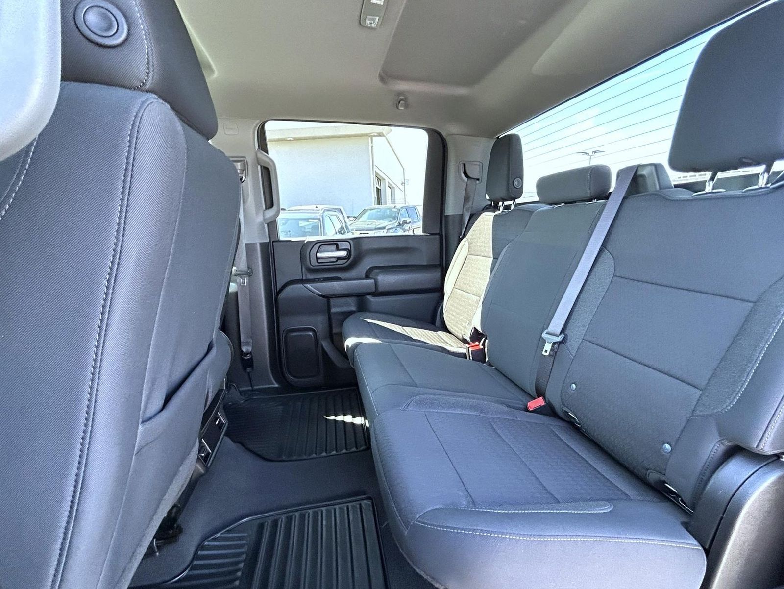 2024 Chevrolet Silverado 2500HD Custom photo 19