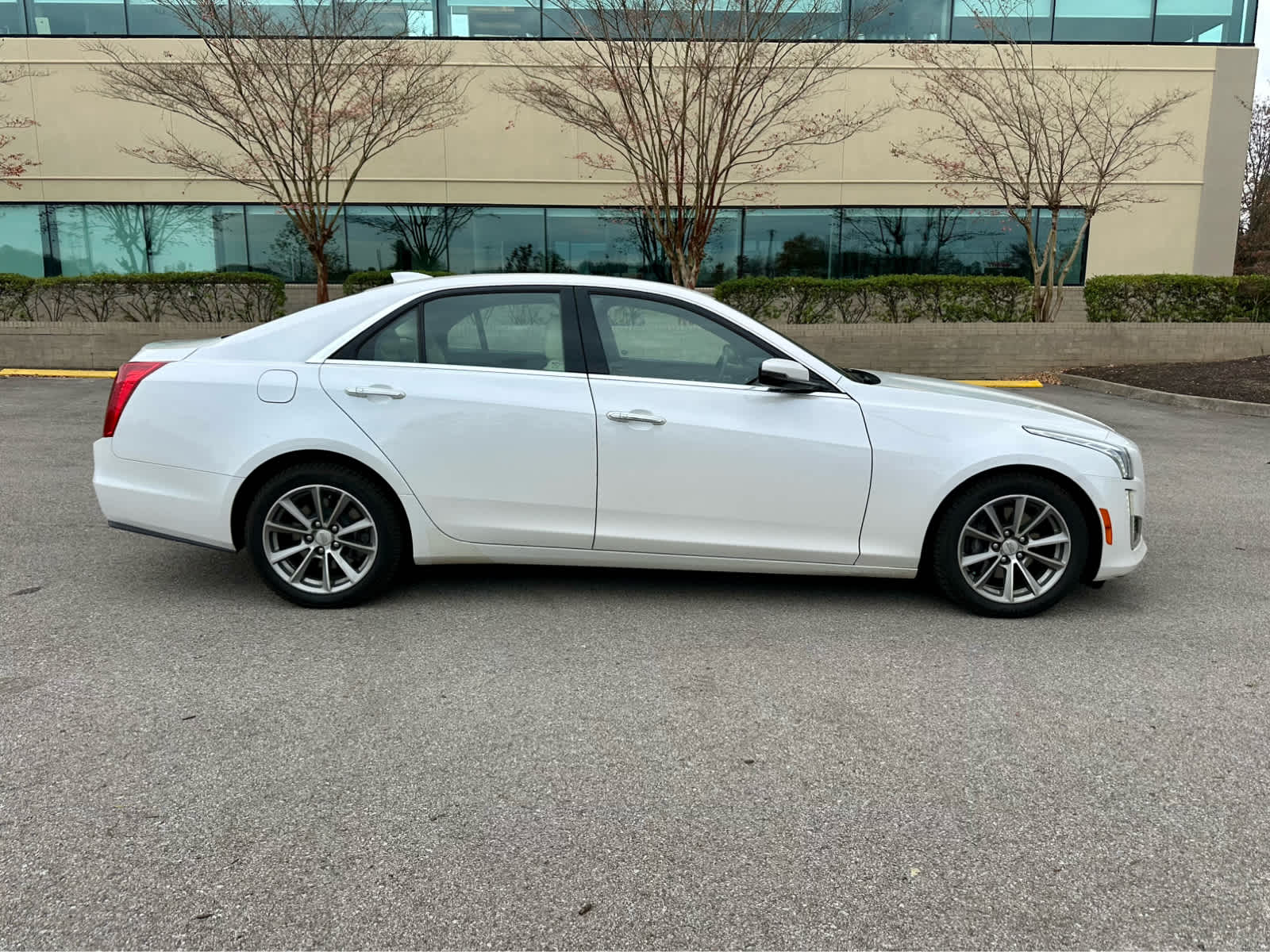 2018 Cadillac CTS Luxury photo 4