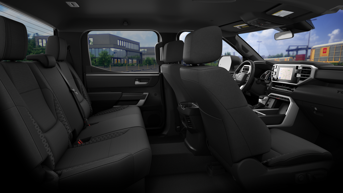 2026 Toyota Tundra SR5 CrewMax photo 19