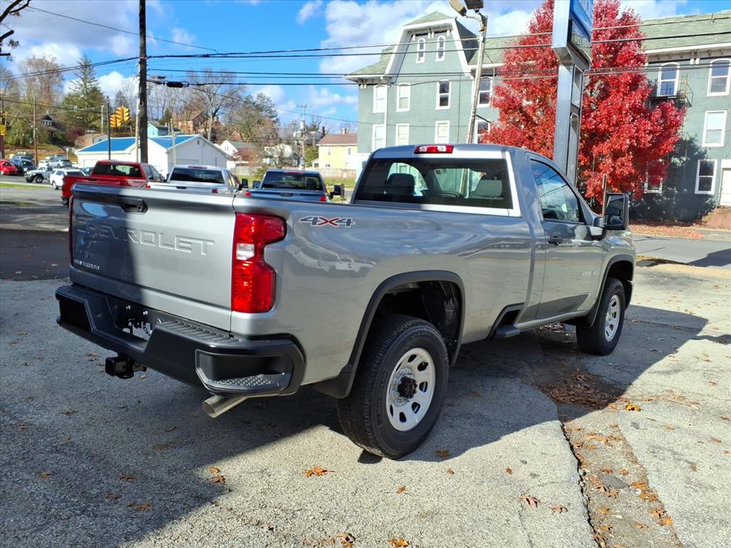 2026 Chevrolet Silverado 2500HD photo 3