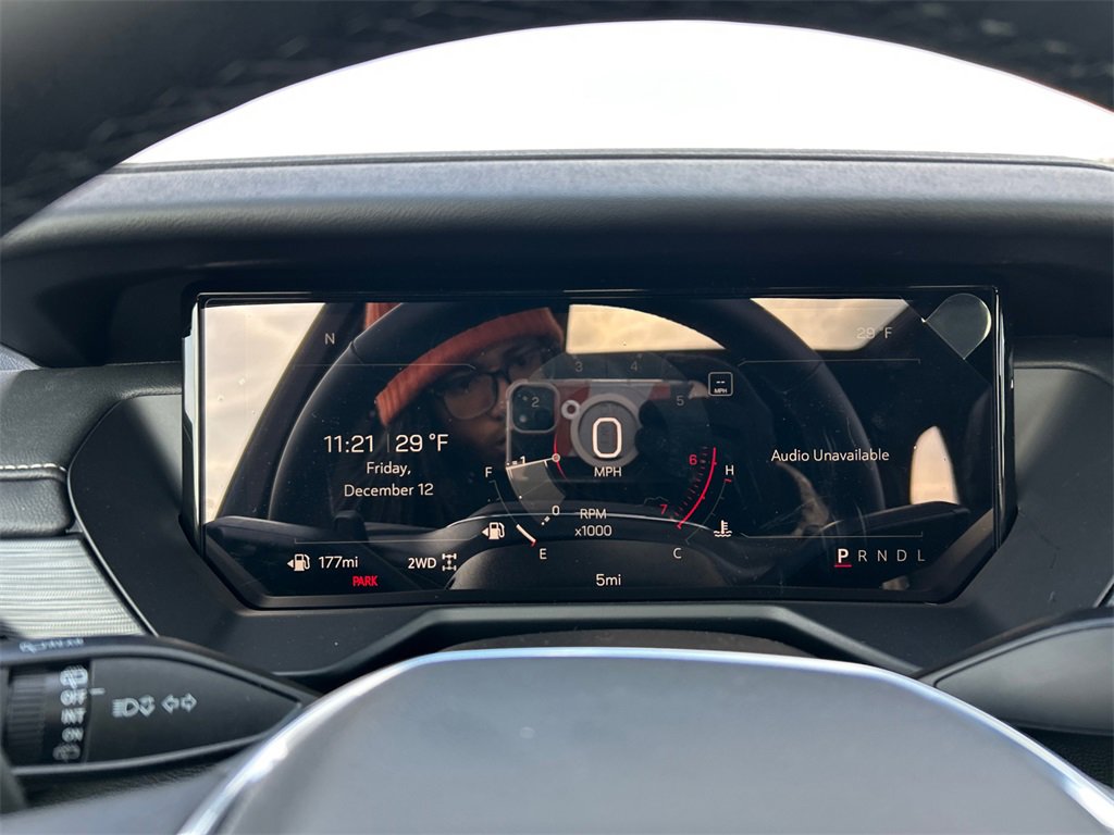 2026 GMC ACADIA - Image 19