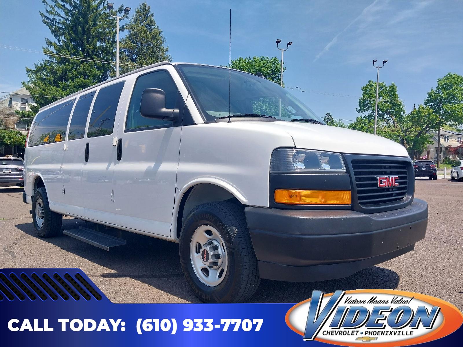 2023 GMC Savana Passenger LS