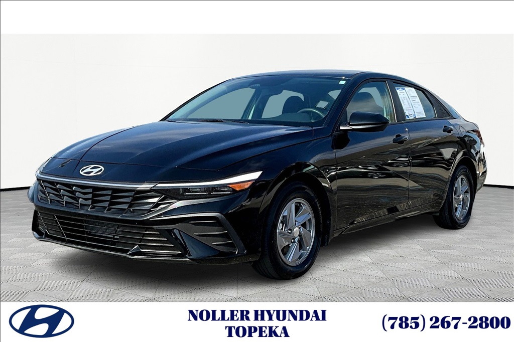2024 Hyundai Elantra SE