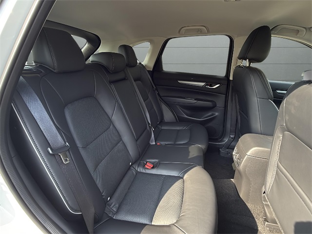 2025 Mazda CX-5 2.5 Select photo 14