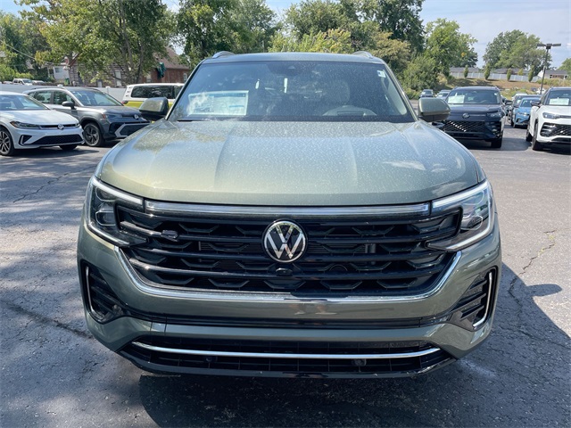 2026 Volkswagen Atlas Cross Sport SEL SE Premium R-Line photo 30