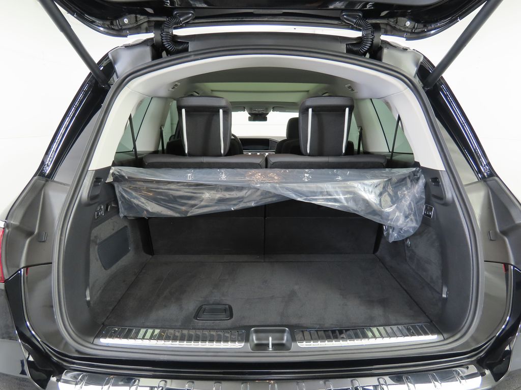 2025 Mercedes Benz GLS 450 4MATIC photo 27