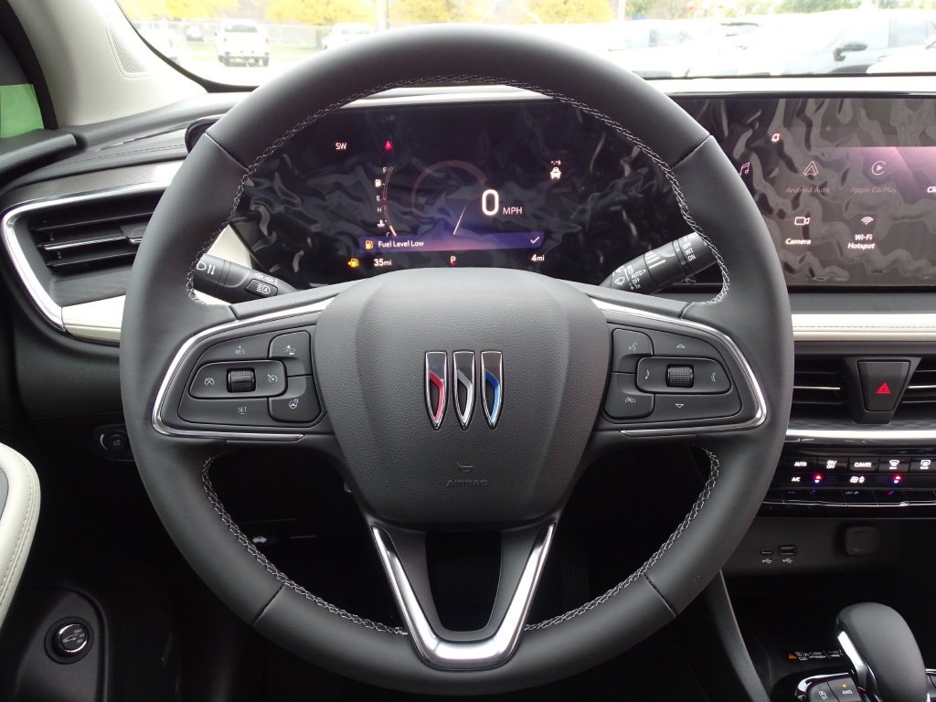 2024 Buick Encore GX Avenir photo 31