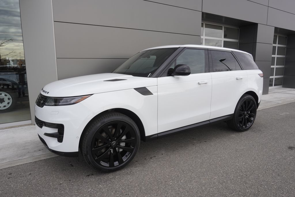 2025 Land Rover Range Rover Sport SE photo 3