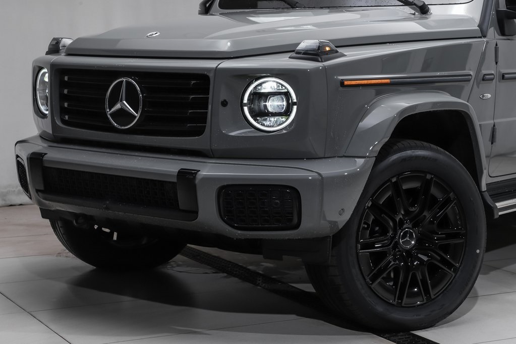 2025 Mercedes Benz G photo 2