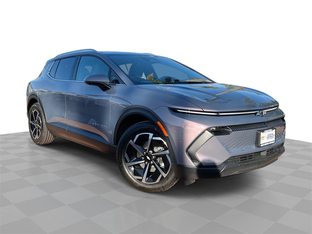 2026 Chevrolet Equinox EV 2LT's photo