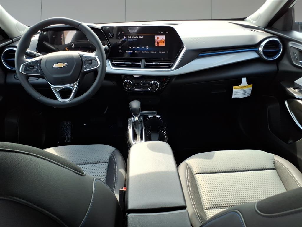 2026 Chevrolet Trax LT photo 12