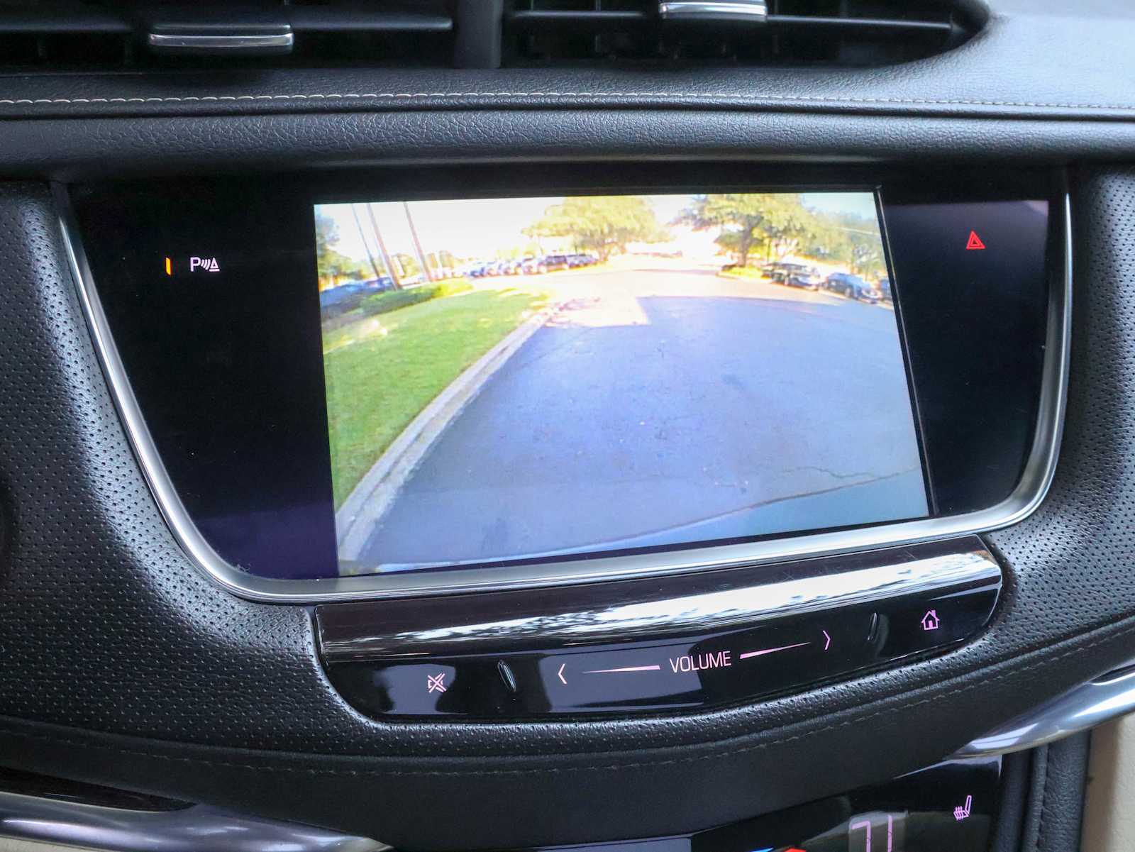 2018 Cadillac XT5 Luxury photo 11