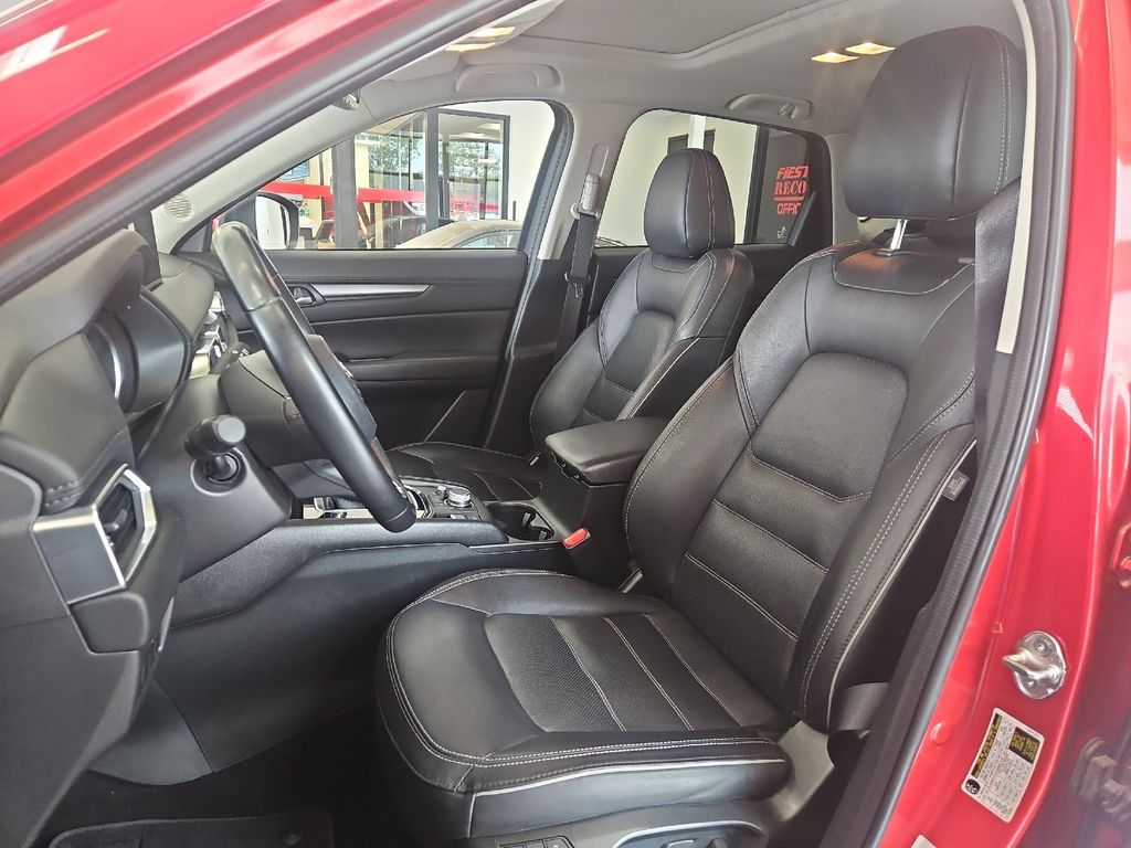 2024 Mazda CX-5 2.5 S Preferred photo 8