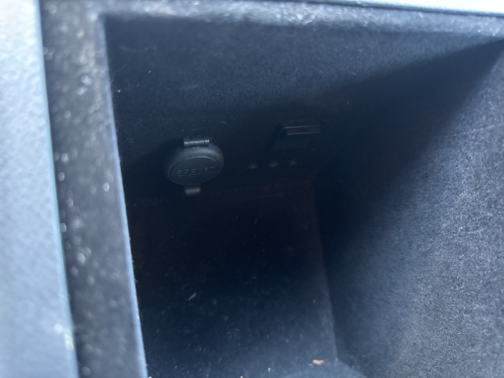 2013 Infiniti FX37 Base photo 27