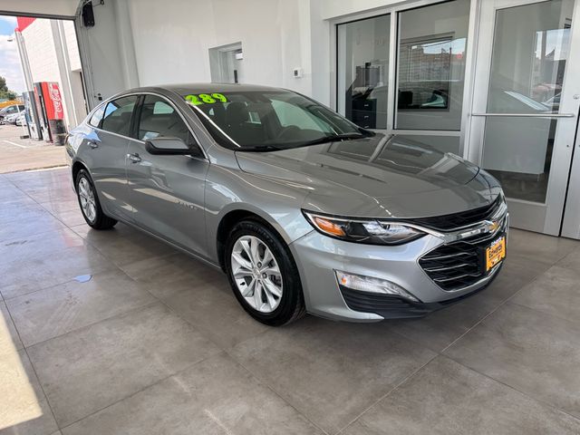 2025 Chevrolet Malibu 1LT photo 2