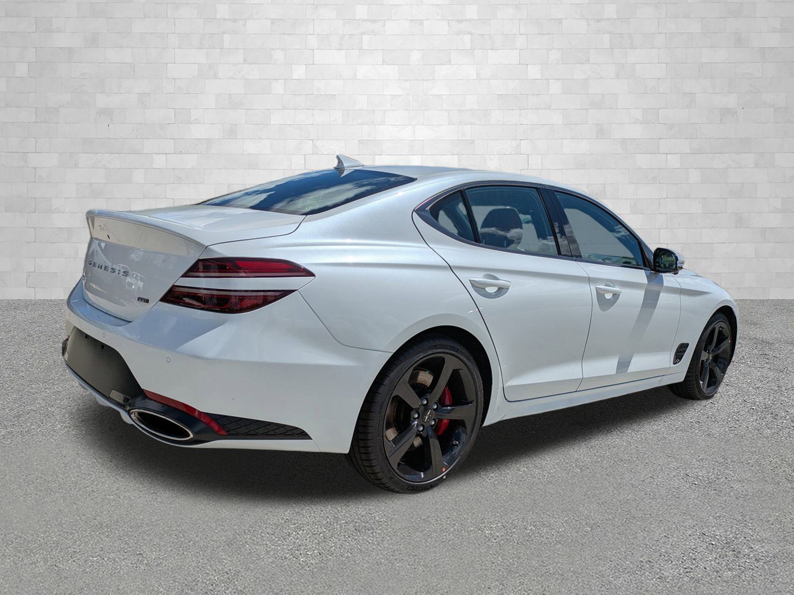 2026 Genesis G70 3.3T Sport Prestige photo 2