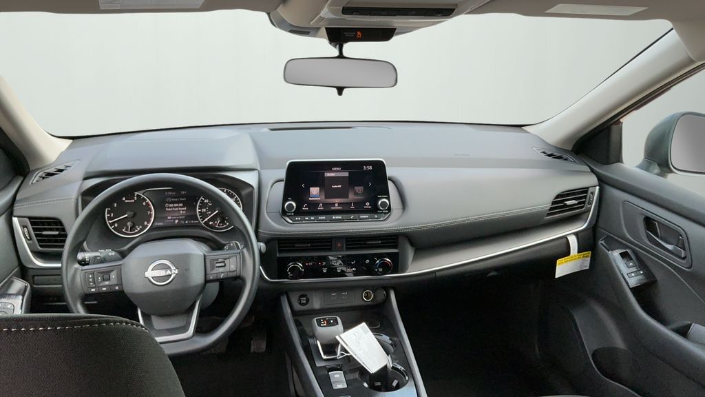 2026 Nissan Rogue S photo 13