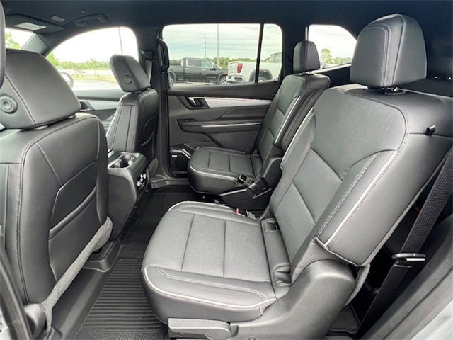 2025 Buick Enclave Preferred photo 14