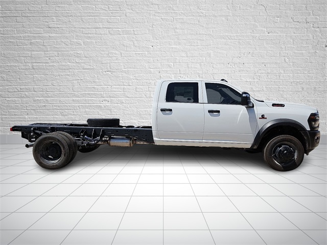 2026 Ram 5500 Tradesman photo 5