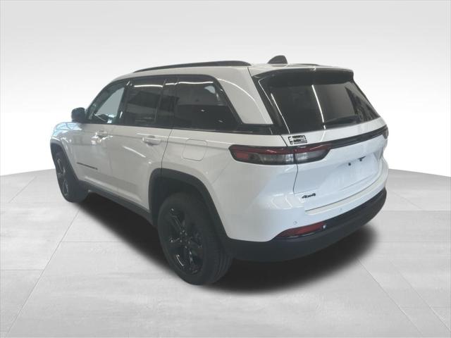 2025 Jeep Grand Cherokee Altitude X photo 6