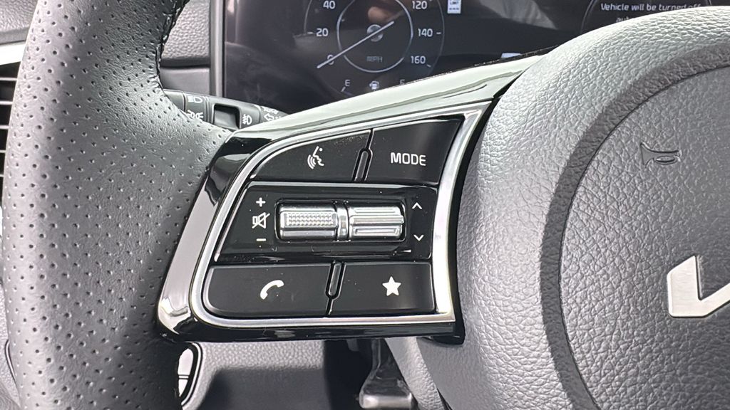 2026 Kia Seltos SX photo 23