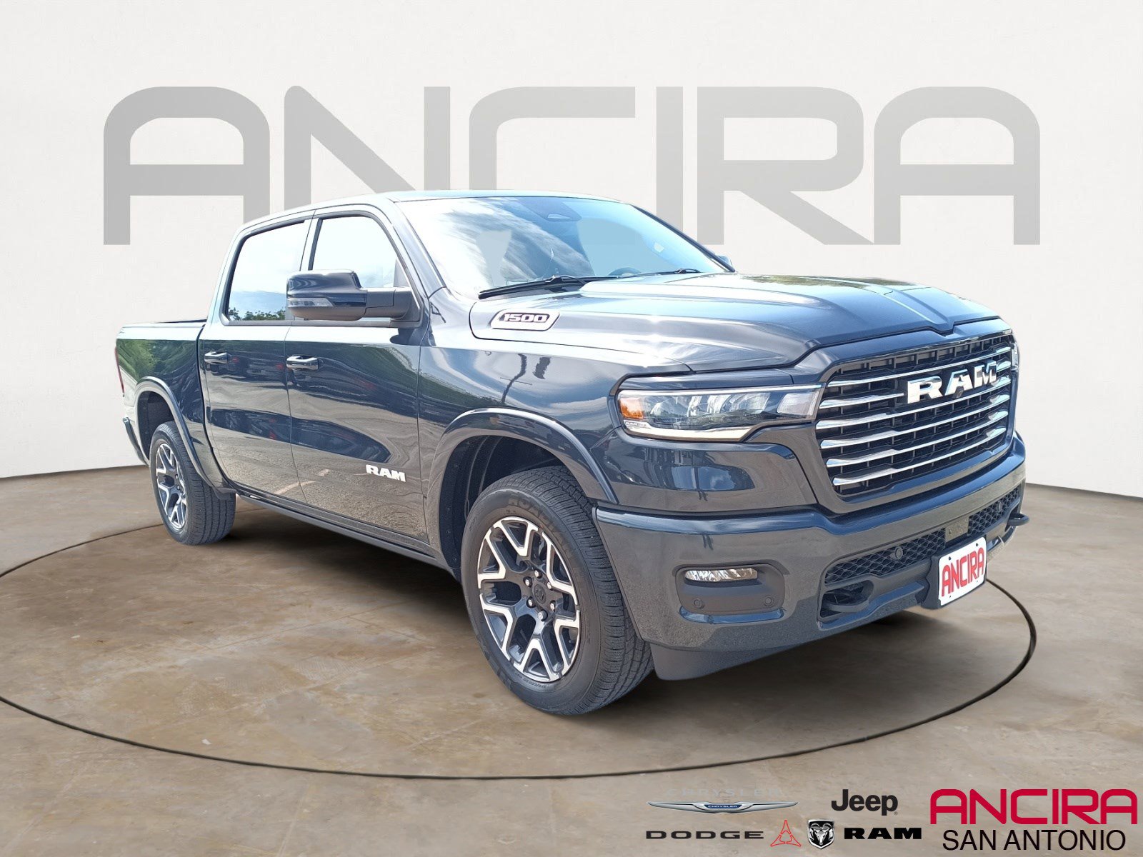 2026 RAM Ram 1500 Pickup Laramie's photo