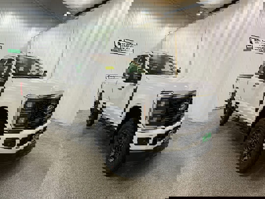 2026 Ford F-350 XL photo 3