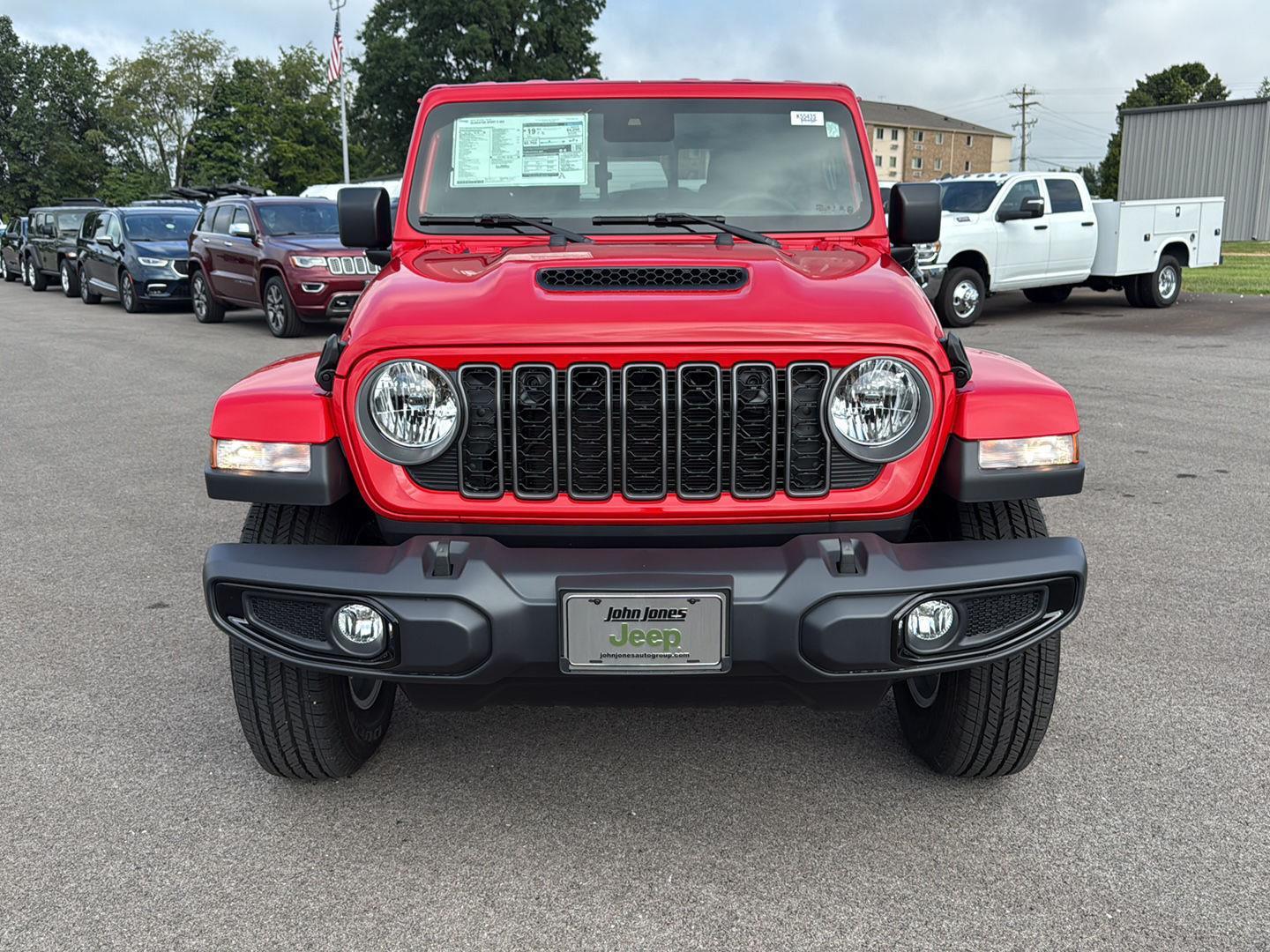 2025 Jeep Gladiator Sport photo 12