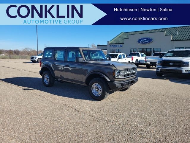 2025 Ford Bronco 4-Door Base's photo