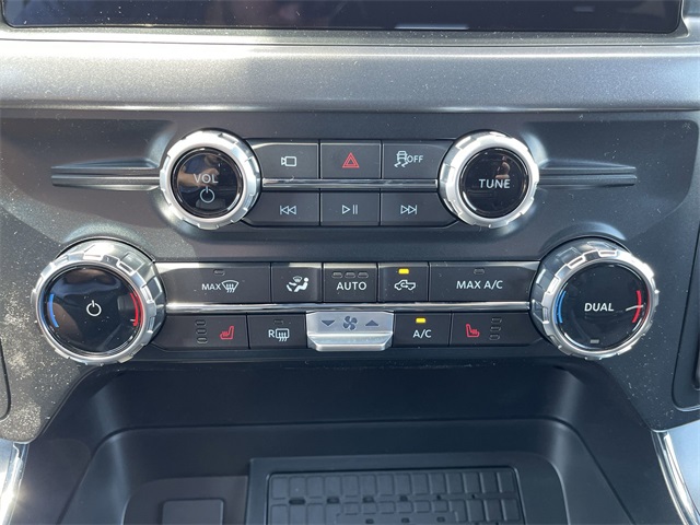 2025 Ford F-150 XLT photo 20