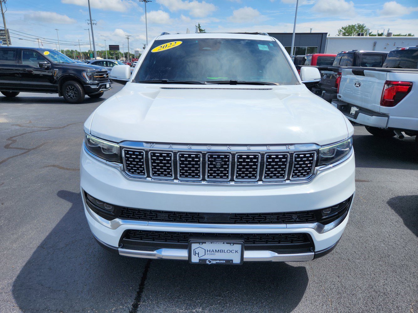 2022 Jeep Grand Wagoneer II photo 3